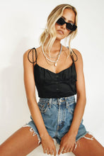 Load image into Gallery viewer, Model Takeover Button Front Top // Black