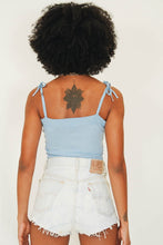 Load image into Gallery viewer, 1998 Tie Knit Top // Sky