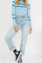 Load image into Gallery viewer, 90's Trend Knit Top // Blue