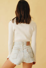 Load image into Gallery viewer, Balmy Cocktails Ribbed Knit Top // White
