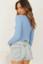 Load image into Gallery viewer, Eyes For You Pearl Button Front Top // Blue
