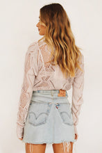 Load image into Gallery viewer, New Creative Button Front Knit Top // Mauve
