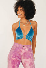 Load image into Gallery viewer, 90&#39;s Refresh Velvet Halter Top // Blue
