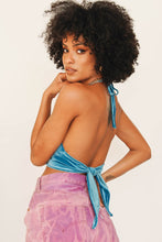 Load image into Gallery viewer, 90&#39;s Refresh Velvet Halter Top // Blue
